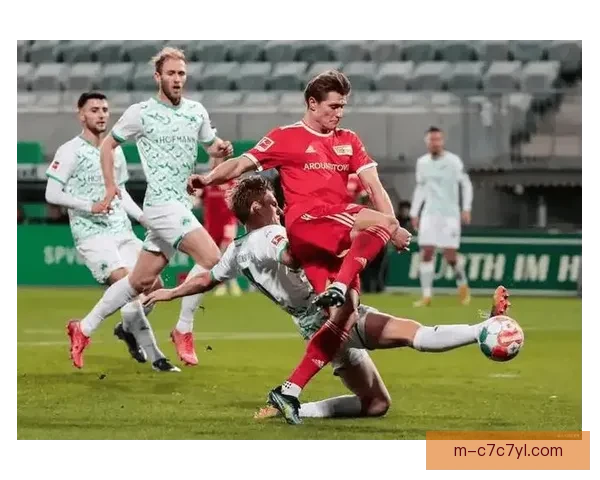 霍村弗赖堡克拉马里奇卡巴克首发金特尔霍勒出战 霍村弗赖堡克拉马里奇卡巴克首发金特尔霍勒出战