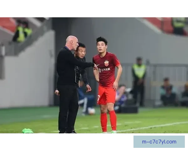 武磊伤愈再动球盼联赛随队训练 武磊伤愈再动球盼联赛随队训练